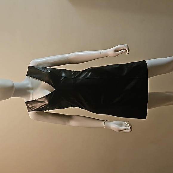 Armani exchange deep V dress - Picture 4 of 9